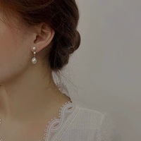 Boucles d'oreilles longues élégantes pour femmes, bijoux de mariage, cadeaux d'anniversaire, perles d'eau douce naturelles