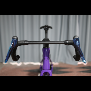 <span class=keywords><strong>Vélo</strong></span> <span class=keywords><strong>de</strong></span> route aérodynamique <span class=keywords><strong>en</strong></span> fibre <span class=keywords><strong>de</strong></span> carbone 700C, 24 vitesses, frein à disque hydraulique, jeu <span class=keywords><strong>de</strong></span> roues <span class=keywords><strong>en</strong></span> carbone <span class=keywords><strong>de</strong></span> 50 mm, axe traversant, 6 tailles, <span class=keywords><strong>vélo</strong></span> <span class=keywords><strong>de</strong></span> course pour adultes - Product Image 4
