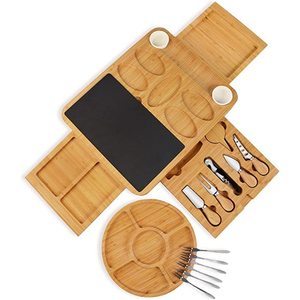 Juego de tablas de queso de bambú Wu Family con cajones y bandeja para cuchillos para servir y almacenar utensilios de cocina - Product Image 2
