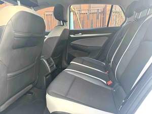 Voiture d'occasion en excellent état, conduite à gauche, automatique, <span class=keywords><strong>prix</strong></span> bas, modèle <span class=keywords><strong>2021</strong></span> <span class=keywords><strong>Golf</strong></span> <span class=keywords><strong>8</strong></span> 1.4T Turbo Édition 30e Anniversaire R17 Light - Product Image 3