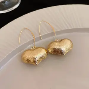 Jachon brincos de gancho de luxo, brincos banhados a ouro 18k, com declaração de coração irregular, agulha de prata 925