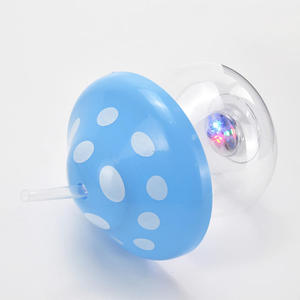 Tapa de Vaso con Forma de Hongo Personalizable, Libre de BPA, Capacidad de 500 ml, Novedad para Fiestas, con Luz LED que Muestra el Flujo de Agua - Product Image 4