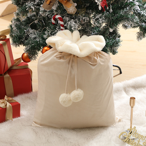 <span class=keywords><strong>Sacco</strong></span> di babbo natale di lusso di natale di personalizzazione all'ingrosso con borse di velluto di natale di sublimazione della pelliccia di Pom Pom - Product Image 3