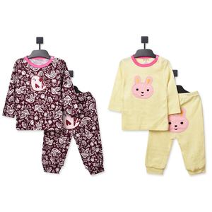 Vente en gros <span class=keywords><strong>de</strong></span> vêtements pour bébés garçons, ensembles <span class=keywords><strong>de</strong></span> vêtements <span class=keywords><strong>de</strong></span> haute qualité, hauts à manches longues et pantalons en <span class=keywords><strong>coton</strong></span> pour nouveau-nés, motifs aléatoires - Product Image 2