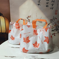 Sac fourre-tout en plastique robuste prêt à être expédié avec poignée renforcée pour les boutiques de détail et la vente en gros