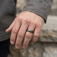 Kunden spezifische einzigartige Mokume Design Wolfram Ehering für Männer Mode Ringe