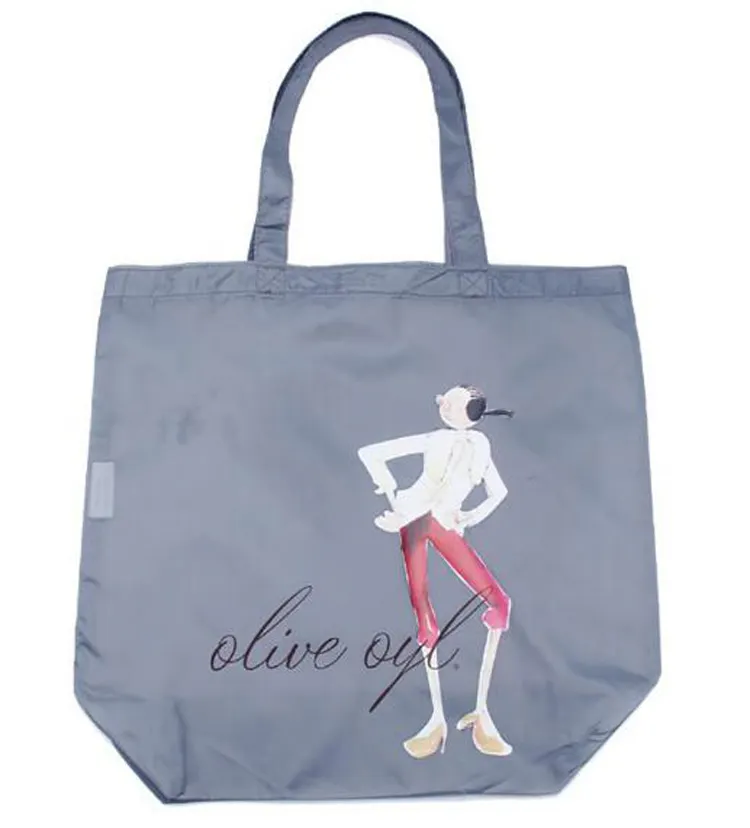 फैशन पुन: प्रयोज्य फोल्डेबल शॉपिंग फल स्ट्रॉबेरी के आकार का टोट बैग पाउच के साथ
