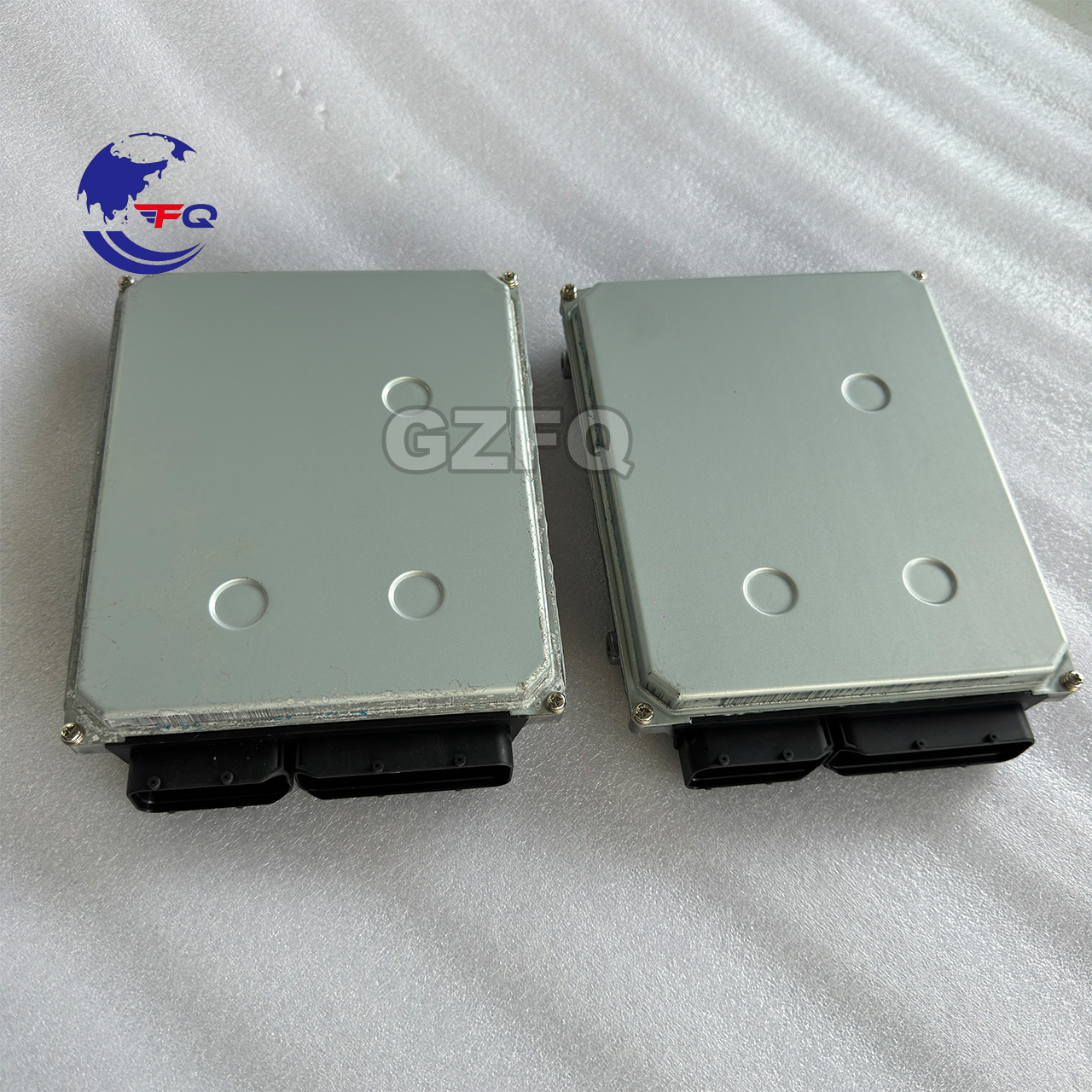 ISUZU 4HK1 6HK1 6UZ1 ECU Controller for Hitachi Excavators