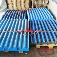 Pièces de rechange pour concasseur à mâchoires en acier à haute teneur en manganèse, plaques dentées fixes, oscillantes et mobiles, résistantes à l'usure pour l'exploitation minière