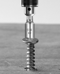 SKOLE Juego de 5 brocas de corona de alta calidad con extractor de tornillos, vástago recto, acabado liso para mecanizado de metal negro, 50-160mm en <span class=keywords><strong>total</strong></span> - Product Image 6
