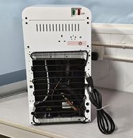 Distributeur d'eau chaude/froide électrique avec 3 robinets, design compact pour comptoir, verrouillage de sécurité enfant, fonctionnalités intelligentes