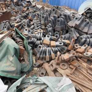 उच्च क्रोम टिकाऊ कास्टिंग हथौड़ा सिर-कस्टम सामग्री अयस्क खनन और पत्थर पेराई उपकरणों के लिए प्रतिरोधी - Product Image 3