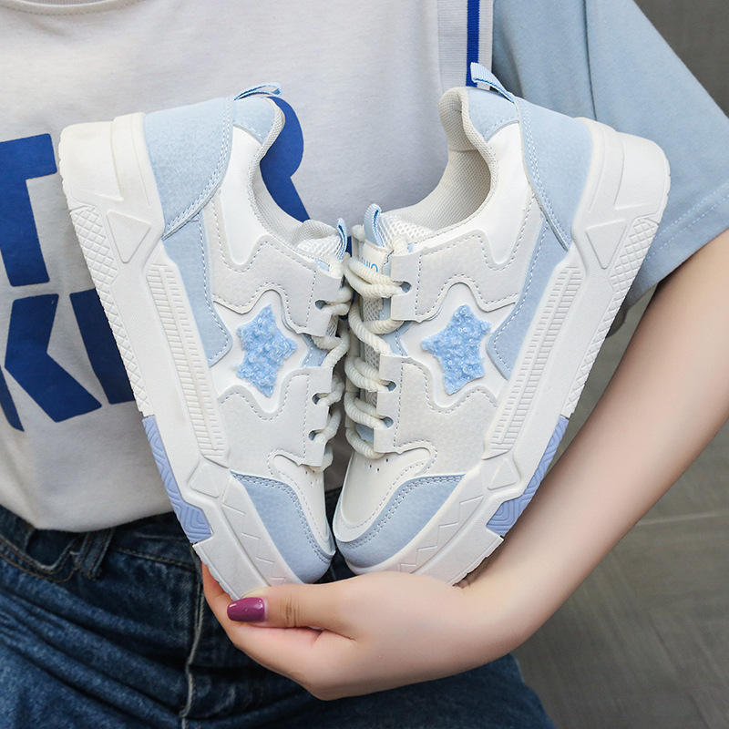 Scarpe sportive Casual di nuova moda suole spesse aumentano le scarpe da  tavola donna