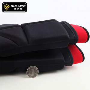 SULAITE Pantalon de protection des hanches pour enfants, absorption des chocs, sports de plein air, cyclisme, sports de neige, design à bord rouge unisexe - Product Image 3