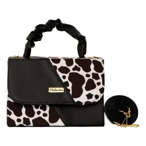 Sac bandoulière Fana Lcela imprimé vache en PVC avec doublure en PU, fermeture éclair, deux poignées, sac à bandoulière pour femme toutes saisons - Product Image 4