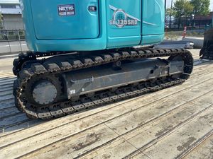 Excavatrice Kobelco Sk135sr d'occasion, mini-excavatrice hydraulique sur chenilles de 13,8 tonnes, fabrication japonaise - Product Image 4