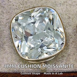 Moissanite de laboratoire en vrac 4*4mm D VVS1 taille coussin pour bijoux, boucles d'oreilles, bagues, colliers, pendentifs - Product Image 2
