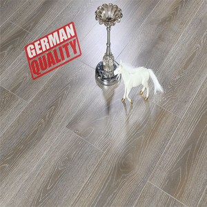 Piso Flotante HDF de 8mm y 12mm, Revestimiento Laminado de PVC Impermeable con Excelente Precio - Product Image 3