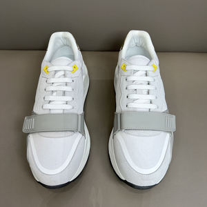 Chaussures de marche rétro luxueuses pour l'extérieur, chaussures de sport tendance et à la mode à semelle épaisse, chaussures d'été pour hommes - Product Image 1