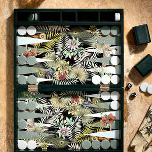 Plateau <span class=keywords><strong>de</strong></span> <span class=keywords><strong>jeu</strong></span> <span class=keywords><strong>de</strong></span> Backgammon en cuir vert foncé Portable Backgammon pliable à la main pour la famille - Product Image 1