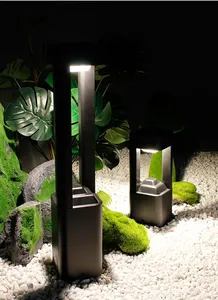 Solar Powered Outdoor Pathway Decoration Landscape Waterproof Lawn Lamp Solar Spot Lights Led Solar Bollard Garden Lights