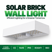 Applique murale solaire 900 Lumens 6W pour extérieur, idéale pour portail, pilier, villa, cour, éclairage décoratif