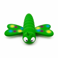 Jouet à mâcher interactif pour chien en latex naturel, en forme de libellule verte amusante, avec son couineur, vente en gros, personnalisable OEM