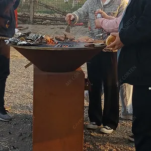 Corten 강철 불 구덩이 테이블 금속 불 구덩이 바베큐 그릴 바베큐 나무 연료 그릴