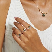 Ensemble de bagues de fiançailles en or rose plaqué or unique et personnalisé, avec pierre d'agate mousse, bague vintage en quartz mousse, bague empilable en CZ