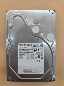 MG04ACA200N 2TB HDD 7.2K RPM 3.5" 6Gb/s SATA harde schijf gebruikt - Product Image 4