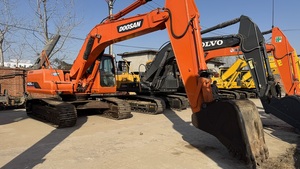 Excavatrice Doosan DH225 d'occasion de 22 tonnes avec moteur, boîte de vitesses, roulement, PLC, pompe hydraulique et moteur d'origine fabriqués en Corée - Product Image 2