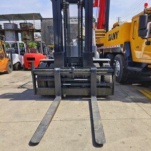 Carretilla elevadora <span class=keywords><strong>TCM</strong></span> FD100 de <span class=keywords><strong>10</strong></span> toneladas, producción de 2020, motor diésel ISUZU, construcción resistente, operación confiable, AWD, neumático sólido usado - Product Image 3