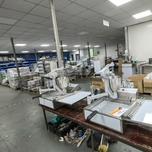 Mini fabricante de equipos de <span class=keywords><strong>bagel</strong></span> automático comercial Máquina para hacer <span class=keywords><strong>bagel</strong></span> frito - Product Image 4