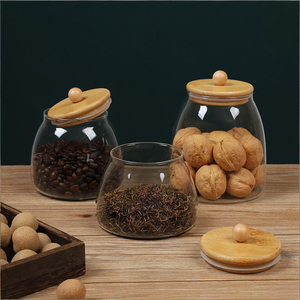 Juego de Frascos de Vidrio de Diferentes Tamaños (Pequeño, Mediano, Grande), Cristalino, Soplado a Mano, para Almacenamiento en la Cocina - Product Image 4