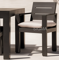 Ensemble de canapé sectionnel en aluminium noir pour l'extérieur en forme de U avec table foyer, design moderne à accoudoirs carrés, tissu résistant aux intempéries, certifié CE
