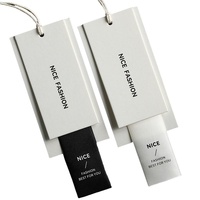 Étiquettes suspendues personnalisées pour vêtements, étiquettes en papier personnalisables avec impression de logo pour la marque de vêtements