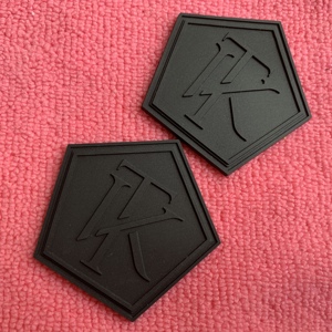 マット表面紫色シリコーンゴムパッチウェアラブル衣服PVCゴムバッジ制服用 - Product Image 3