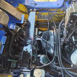 Pour chariot élévateur Komatsu 3 tonnes Transpalette original haute performance avec moteur diesel de qualité utilisé avec assurance - Product Image 6