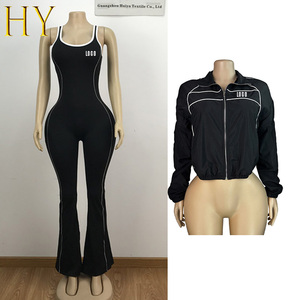Trendiges Damen 2-Teiliges Workout-Jogger-Outfit mit Individuellem Logo Crop-Jacke Rückenfreier Jumpsuit Kurze Länge Einfarbiges Muster Top-Set - Product Image 3