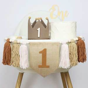 Striscione e Cappello con Nappe per Seggiolone per il Primo Compleanno di Bambina o Bambino, in Cotone, Colori Rosa, Blu, Marrone - Product Image 5
