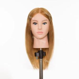 LINDALHAIR Pro Styling cabeza <span class=keywords><strong>de</strong></span> Maniquí <span class=keywords><strong>de</strong></span> cabello características europeas, 100% cabello humano, <span class=keywords><strong>tonos</strong></span> <span class=keywords><strong>de</strong></span> piel personalizables longitudes <span class=keywords><strong>de</strong></span> cabello para entrenamiento - Product Image 1