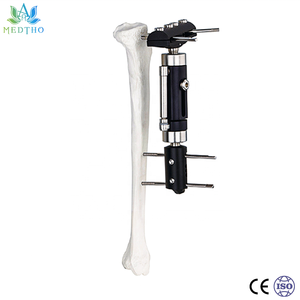 Matériel orthopédique : Fixateur externe pour fragment fémoral proximal, matériel interventionnel pour chirurgie de fracture longue de l'os fémoral, CE ISO - Product Image 3