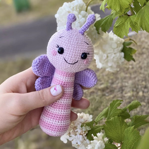 Custom Handheld Rattle Pure Cotton Crochet Little Bee Unicorn Chewable Toy Music Vocalization for Infants Textile Handicraft