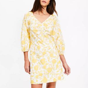 ชุดเดรสสั้นผ้าลินินพิมพ์ลายดอกไม้แบบใหม่จากผู้ผลิต แขนพองทรงบับเบิ้ล ไซส์พลัส สไตล์ฮาวายสำหรับใส่ไปชายหาด - Product Image 2