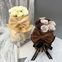 Neues Design Wunderschöne künstliche Blume Rose Seife Bouquet Seife Rosen Bouquet Gradient Blume Valentinstag Geschenk Bowknot Verpackung