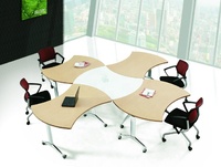 Table de formation pliable moderne Leadcom LS-414A avec plateau rabattable et design empilable, poutre en aluminium - Mobilier de bureau commercial
