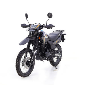 Motocicleta Deportiva Doble Propósito Elegante y Económica con Motor de 200cc, Refrigeración por Aire y Carburador, Modelo Orange Power XR200CC, Apta para Carretera y Senderos - Product Image 5