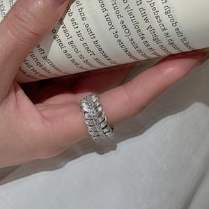 Bague en argent pur S925, feuille brossée, design vintage français rétro, réglable, tendance, incrustation de coquillages, bijoux - Product Image 2