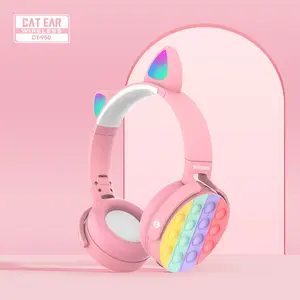Fashionable Lovely Cat Ear Blue Tooth Headphones Multiple Colour LED Light Cute Cat Ears Headphones FM Transmitter TF Card