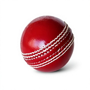 Pelota de Cricket de Cuero Rojo Hecha a Mano con Logotipo Personalizado, Grado Profesional, Duradera, 0.4-0.45 kg, Equipo Deportivo - Product Image 1